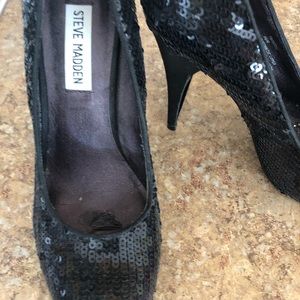 Steve Madden sequin pumps